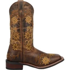 Laredo Ladies Brown Secert Garden Square Toe Boot 5822 -Ariat Store 57 74a531ea 6c54 4066 9326 3534f015fa94