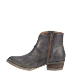 Circle G By Corral Ladies Blue Studded Star Inlay Booties Q5025 9 Circle G By Corral Ladies Blue Studded Star Inlay Booties Q5025 -Ariat Store 57 d495673c a04f 4ab6 a328 792ad7967fac