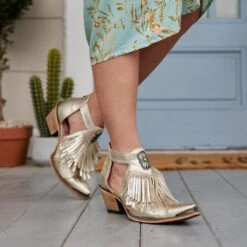 Junk Gypsy By Lane Ladies Kiss Me At Midnight Metallic Booties JG0066B -Ariat Store jg0066b kissmeatmidnight champagnemetallic ls1 210322 800x 1d0a742c a570 4137 a5c6 c73c723b1c1d