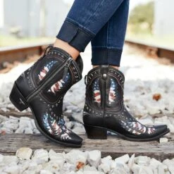 Lane Ladies Old Glory American Flag Jet Black Snip Toe Bootie LB0475A -Ariat Store lb0475a oldglory ls1 20200812 800x 69ce73ad 054f 43bb a768 db07bfe601fe